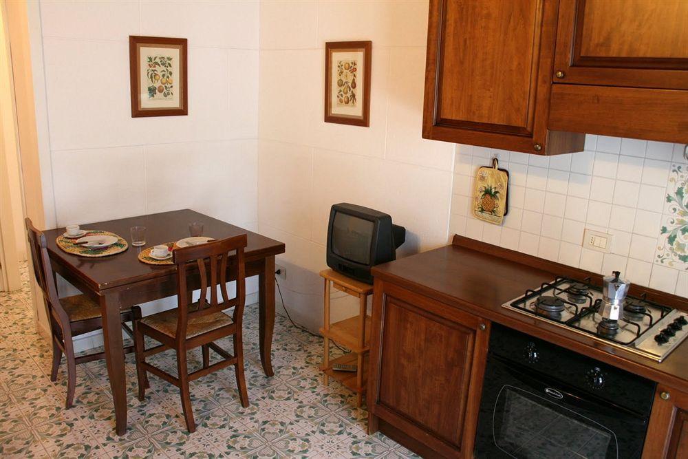 Razza Del Casalone Guest House Гросето Екстериор снимка